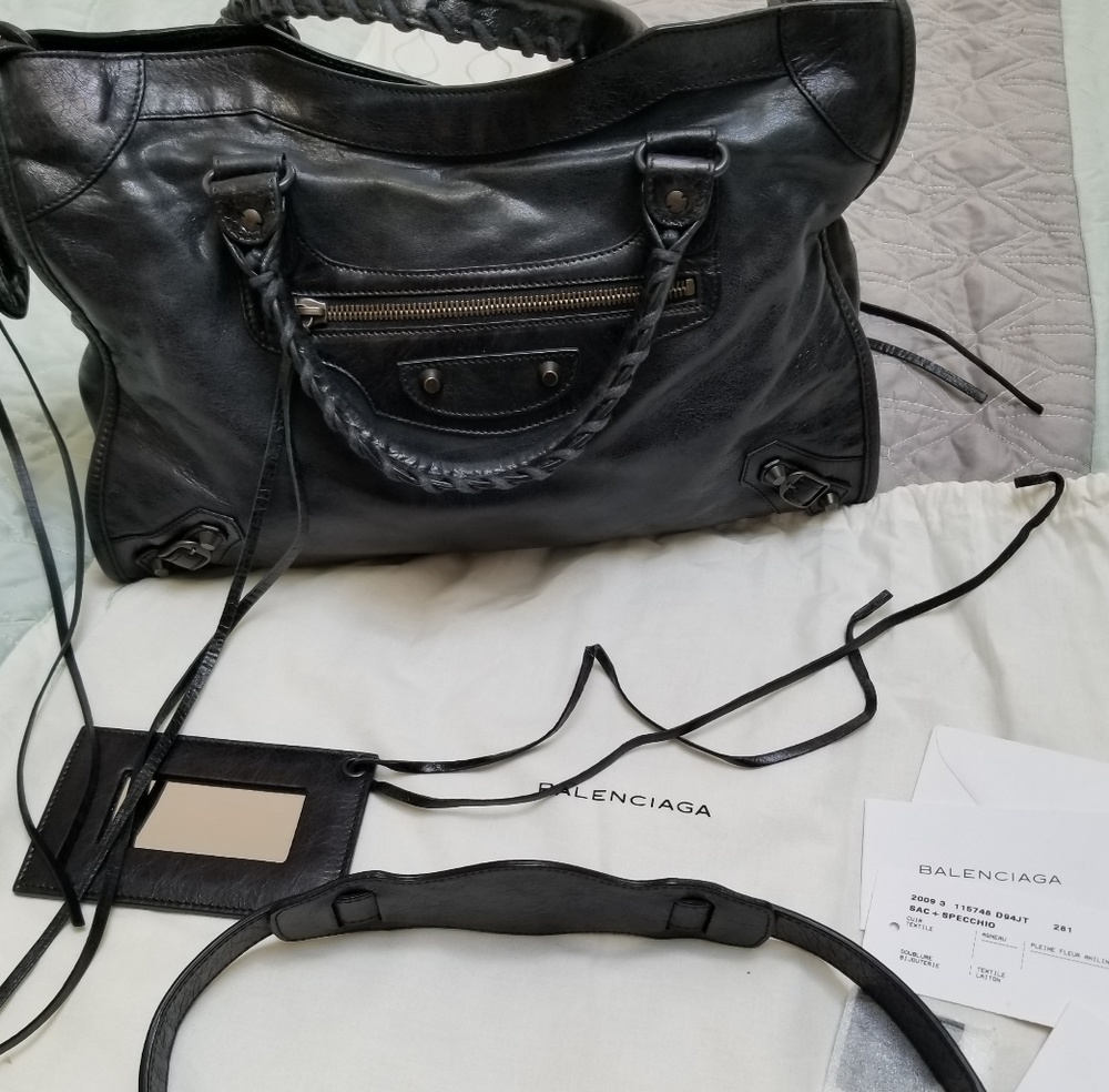 Balenciaga City Agneau leather